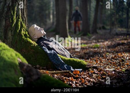 Resuscitation training during intensive wilderness first aid course in Europe Stock Photo