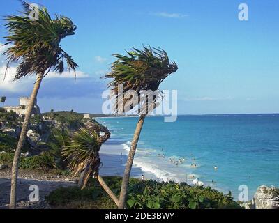 Mexique Site Archeologique Et Plages De Tulum Stock Photo Alamy