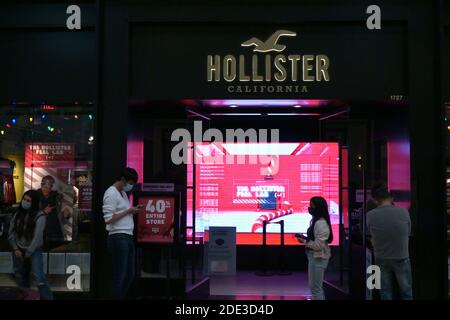 hollister montebello mall