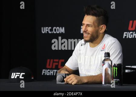 Las Vegas, Nevada, Las Vegas, NV, USA. 28th Nov, 2020. LAS VEGAS, NV - NOVEMBER 28: Anderson dos Santos interacts with media after the UFC Vegas 15 event at UFC Apex on November 28, 2020 in Las Vegas, Nevada, United States. Credit: Diego Ribas/PX Imagens/ZUMA Wire/Ģ����ý Live News Stock Photo