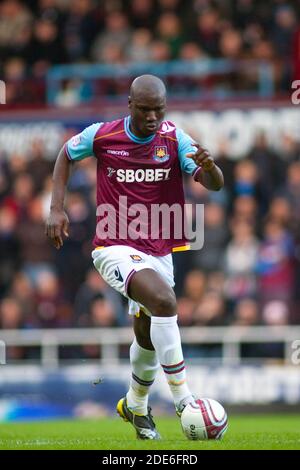 London, UK. 21st Jan, 2012. West Ham's Senegal midfielder Papa Bouba Diop in action during the Football Association NPower Championship match between West Ham United and Nottingham Forest, played at The Boleyn Ground, Upton Park Credit: Action Plus Sports/Alamy Live News Stock Photo