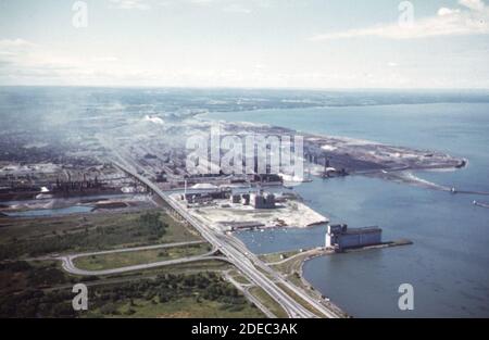 1970s Photo (1973) -  Aerial view of Bethlehem Steel plant at Lackawanna on the shores of Lake Erie just below Buffalo. waste effluents are monitored throughout this area Stock Photo