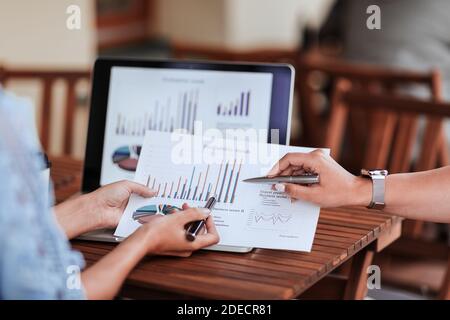 close up. colleagues discussing the financial chart . Stock Photo