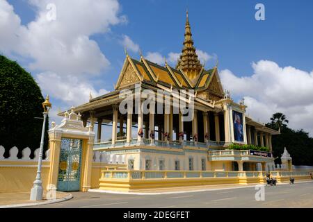 Cambodia Phnom Penh - Moonlight Pavilion - Preah Thineang Chan Chhaya Stock Photo