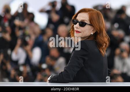 Isabelle Huppert attends the photocall for 'Frankie' during the 72nd annual Cannes Film Festival on May 21, 2019 in Cannes, France. Photo by Lionel Hahn/ABACAPRESS.COM Stock Photo