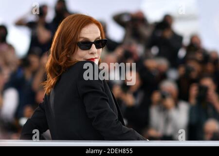 Isabelle Huppert attends the photocall for 'Frankie' during the 72nd annual Cannes Film Festival on May 21, 2019 in Cannes, France. Photo by Lionel Hahn/ABACAPRESS.COM Stock Photo