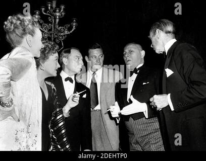 Gloria Swanson, William Holden, Anna Q. Nilsson, On-set Of The Film ...