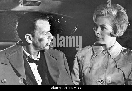 THE MANCHURIAN CANDIDATE 1962 United Artists film with Janet Leigh and Frank Sinatra Stock Photo