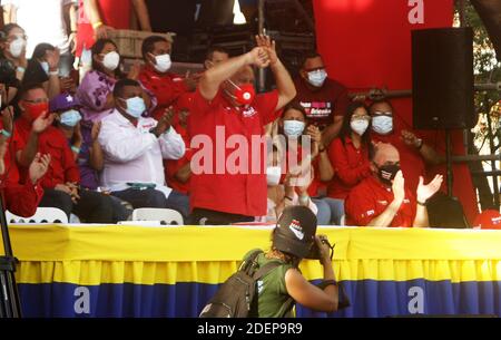 San Francisco, Venezuela. 01st Dec, 2020. Diosdado Cabello campaign rally on Tuesday, Dec. 01, 2020 in Maracaibo Venezuela. It has not sat well in public opinion, the new strategy is blackmail. In a closing ceremony of the Gran Polo Patriótico yesterday in the state of Zulia, Cabello said that 'those who do not vote, do not eat. For those who do not vote, there is no food.' (Photo by Humberto Matheus/Sipa USA) Credit: Sipa USA/Alamy Live News Stock Photo