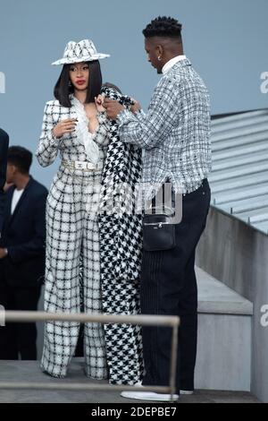 Anna Wintour,Cardi B and Jennie Kim attend the Chanel Womenswear  Spring/Summer 2020 show as part of Paris Fashion Week on October 01, 2019  in Paris, France. Photo by Laurent Zabulon/ABACAPRESS.COM Stock Photo 