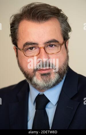 Exclusive - Lawyer Eric Morain poses at his office in Paris, France on November 28, 2019. Eric Morain was admitted to the Paris Bar in 1997. Specialized in criminal law, Social law and corporate law. He is a partner of the cabinet Carbonnier-Lamaze-Raie & associes, Paris. Photo by David Niviere/ABACAPRESS.COM Stock Photo