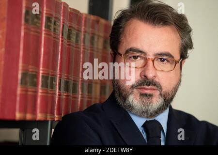 Exclusive - Lawyer Eric Morain poses at his office in Paris, France on November 28, 2019. Eric Morain was admitted to the Paris Bar in 1997. Specialized in criminal law, Social law and corporate law. He is a partner of the cabinet Carbonnier-Lamaze-Raie & associes, Paris. Photo by David Niviere/ABACAPRESS.COM Stock Photo