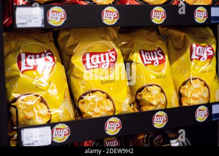 Gdansk, Poland. 01st Dec, 2020. Lays chips seen at the grocery store. Credit: SOPA Images Limited/Alamy Live News Stock Photo