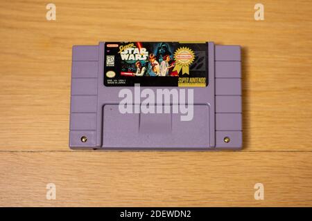 Super Star Wars - SNES Super Nintendo - Editorial use only