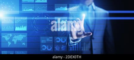 Virtual screen business intelligence dashboard, analytics and big data technology concept Stock Photo