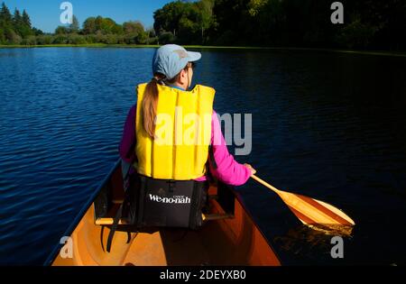 Canoeing on Second Lake, Simpson Park, Albany, Oregon Stock Photo