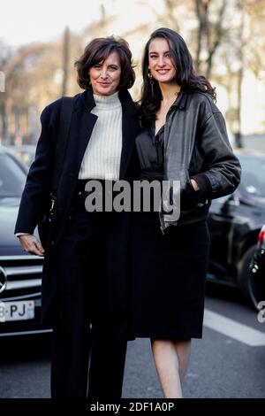 Street style, Ines de la Fressange and her daugther Nine d Urso arriving at Schiaparelli Spring Summer 2020 Haute Couture show, held at Palais de Tokyo, Paris, France, on January 20, 2020. Photo by Marie-Paola Bertrand-Hillion/ABACAPRESS.COM Stock Photo