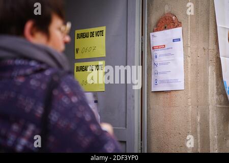 Illustration of polling station in Marseille during the first round of the French municipal elections, France on March 15, 2020. Photo by Julien Poupart/ABACAPRESS.COM Stock Photo