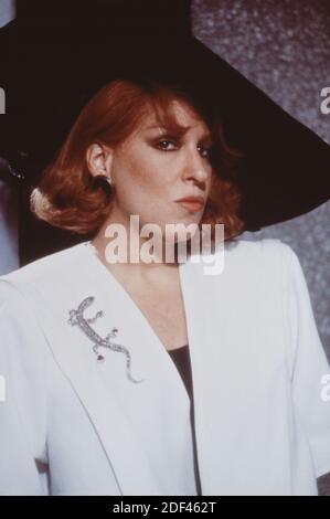 Big Business 1988 starring Bette Midler and Lily Tomlin Stock Photo