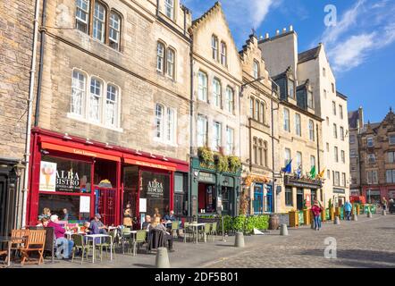 Pubs, bars, cafes,restaurants and Alba bistro on Grassmarket Edinburgh Old Town, Edinburgh, Scotland, Edinburgh Midlothian Scotland UK GB Europe Stock Photo