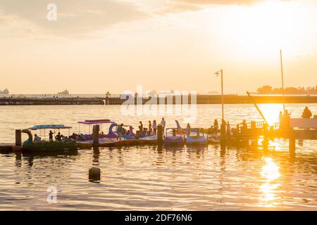 The popular Pantai Losari in Makassar, Sulawesi, Indonesia is a popular late afternoon spot for locals Stock Photo