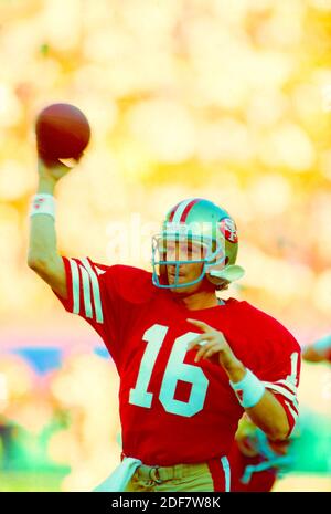 Joe montana hi-res stock photography and images - Alamy