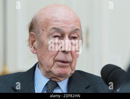 (201203) -- PARIS, Dec. 3, 2020 (Xinhua) -- File photo taken on April 18, 2013 shows Valery Giscard d'Estaing in Paris, France. France's former President Valery Giscard d'Estaing died Wednesday evening at the age of 94, local media reported. (Xinhua/Gao Jing) Stock Photo