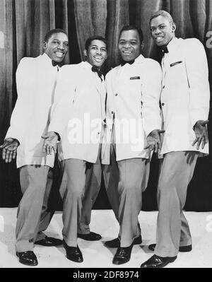 THE DRIFTERS  Promotional photo of American doo-wop and R&B group in 1959 with Ben. E.King second from left as lead tenor. He left the group in mid 1960. Stock Photo