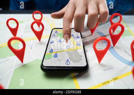 Pin Search Map Local Map Pin Marker Search Stock Photo - Alamy