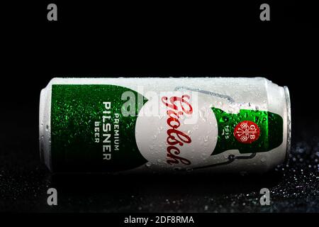 Water droplets on Grolsch Premium Pilsner - Grolsch Premium Lager beer can. Studio photo shoot in Bucharest, Romania, 2021 Stock Photo