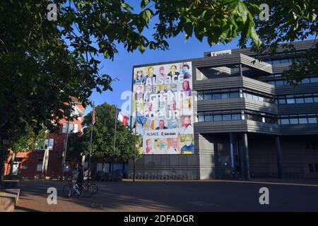 During the coronavirus crisis - Covid 19, the Departmental Council of Bas-Rhin 67, displays on its facade, the portraits of its agents and the message 'Alsace with a big heart' to underline the solidarity in the department. May 26, 2020, in Strasbourg, Northeastern France. Photo by Nicolas Roses/ABACAPRESS.COM