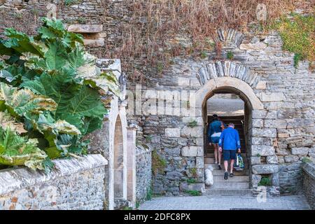 France, Morbihan, Josselin, historical centre, Val d'Oust street Stock Photo