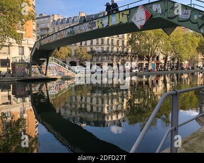 Canal saint-martin, paris Stock Photo