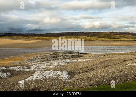 The estuary of the River Ogmore at Ogmore by Sea on the Glamorgan Heritage Coast in December Stock Photo
