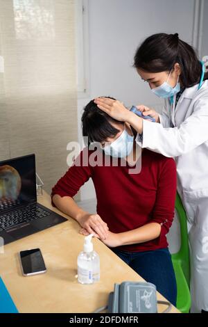 Consultation with purulent otitis on the screen Stock Photo
