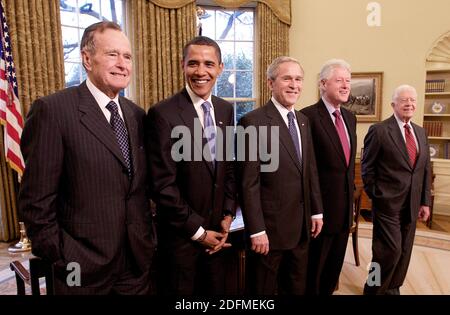 File photo - U.S. President George W. Bush participates in a photo opportunity with President-elect Barack Obama and former Presidents Bill Clinton, Jimmy Carter, and George H.W. Bush, prior to their private lunch in the Oval Office at the White House, January 7, 2008. (Pictured: George W. Bush, Bill Clinton, Barack Obama, George H.W Bush, Jimmy Carter). Former President Barack Obama’s upcoming memoir “A Promised Land” will be released November 17 in hardcover, digital and audiobook formats. Photo by Olivier Douliery/ABACAPRESS.COM Stock Photo