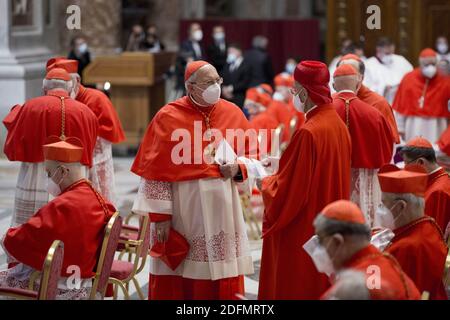 Pope Francis names thirteen new cardinals during a consistory ceremony in St. Peter's Basilica, Vatican on November 28, 2020. Pope Francis held the 7th ordinary public consistory of his pontificate to create 13 new cardinals who come from 8 nations of the world. During the ceremony all the cardinals had a protective masks against the COVID-19. Photo by ABACAPRESS.COM Stock Photo