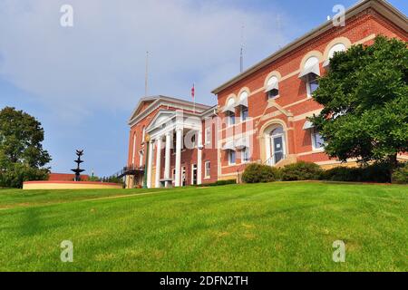 Mt. Carroll, Illinois, USA. The Carroll County Courthouse in Courthouse Square in Mt. Carroll, Illinois was built in1858. Stock Photo