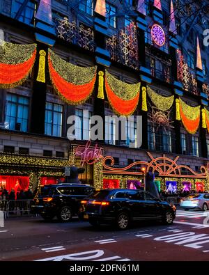 Saks Fifth Avenue Light Show on Fifth Avenue right in front of the Rockefeller Plaza. (Iconic Christmas and holiday decorations in New York) Stock Photo