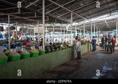 Market stand for pulses and spices, metal support hall, central market, Dushanbe, Tajikistan Stock Photo
