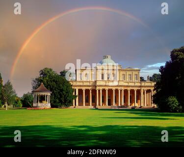 GB - GLOUCESTERSHIRE: Rainbow over the magnificent Regency Pump Rooms in Pittville Park, Cheltenham Stock Photo