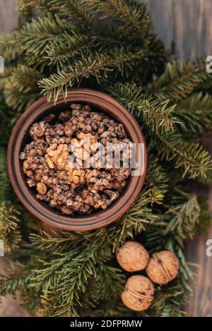 Kutia porridge made from whole grains of wheat, barley, rarely millet or rice with addition of honey or sugar. Traditional Slavic holiday Christmas di Stock Photo