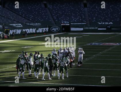 East Rutherford, United States. 06th Dec, 2020. No fans are in attendance due to the COVID-19 pandemic when the New York Jets play the Las Vegas Raiders in week 13 of the NFL season at MetLife Stadium in East Rutherford, NJ on Sunday, December 6, 2020. The Raiders defeated the Jets 31-28. Photo by John Angelillo/UPI Credit: UPI/Alamy Live News Stock Photo