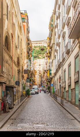 An intricate maze of narrow streets and alleys, the Spanish Neighborhoods (Quartieri Spagnoli) are the heart of Naples. Here's a glimpse Stock Photo