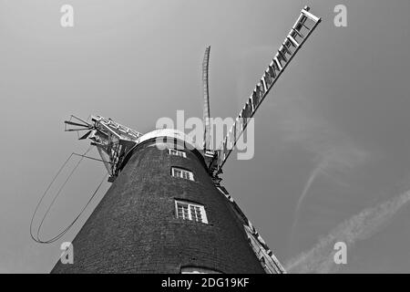 Burgh-le-Marsh Five Sailed Windmill, Lincolnshire, UK Stock Photo