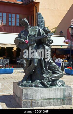 ZAGREB, CROATIA - JULY 28, 2020: Sculpture of Petrica Kerempuh, literary figure, placed on a little square next to Dolac, Zagreb, Croatia Stock Photo