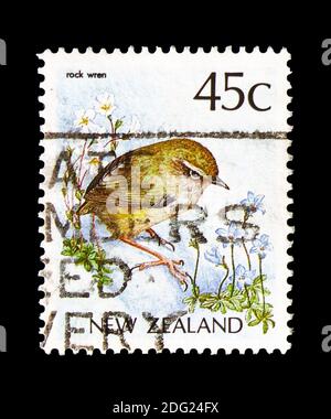 MOSCOW, RUSSIA - AUGUST 18, 2018: A stamp printed in New Zealand shows New Zealand Rockwren (Xenicus gilviventris), Birds serie, circa 1991 Stock Photo