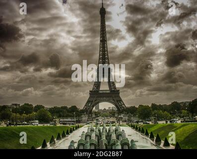 Tour Eiffel, Paris. Wonderful view of famous Tower from Trocadero Gardens Stock Photo