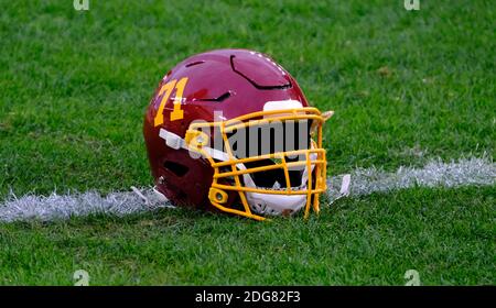 Pittsburgh, PA, USA. 7th Dec, 2020. Chase Young #99 helmet has the