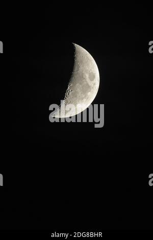 Mond, Erdmond, Halbmond gesehen von der Nordhalbkugel, Deutschland, Europa Stock Photo